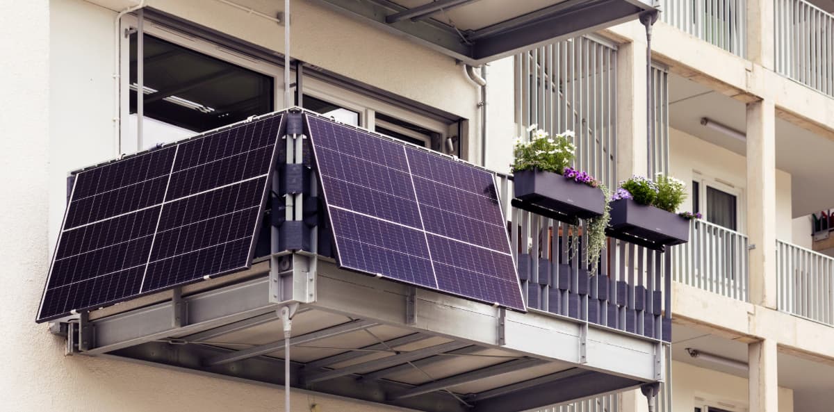 panneaux solaires balcon