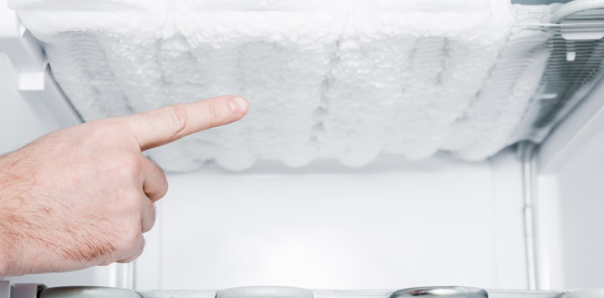 Dégivrer un frigo ou un congélateur : 7 trucs et astuces !